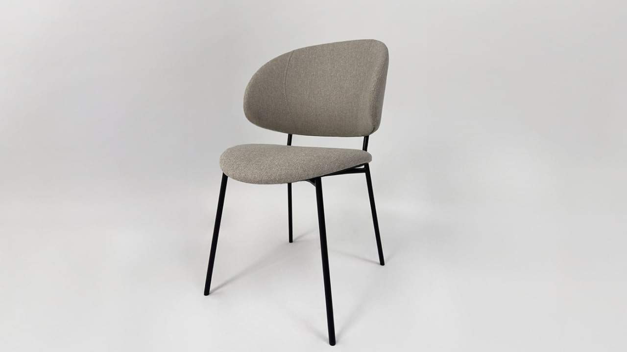 Stolica ST-2